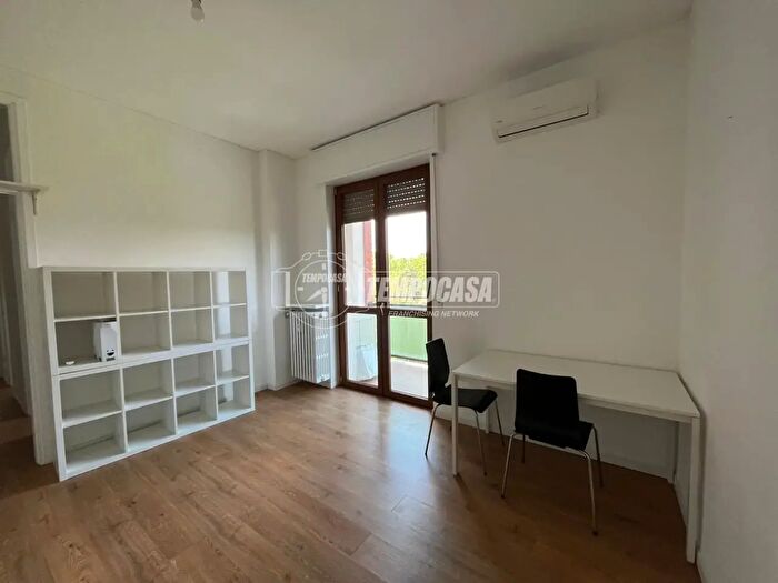 Appartamento bilocale in affitto in Via Carlo Amati, Monza