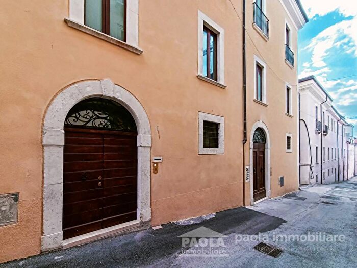 Appartamento bilocale in affitto in Via E Arco Veneziani, Duomo Fontana Luminosa, L'Aquila