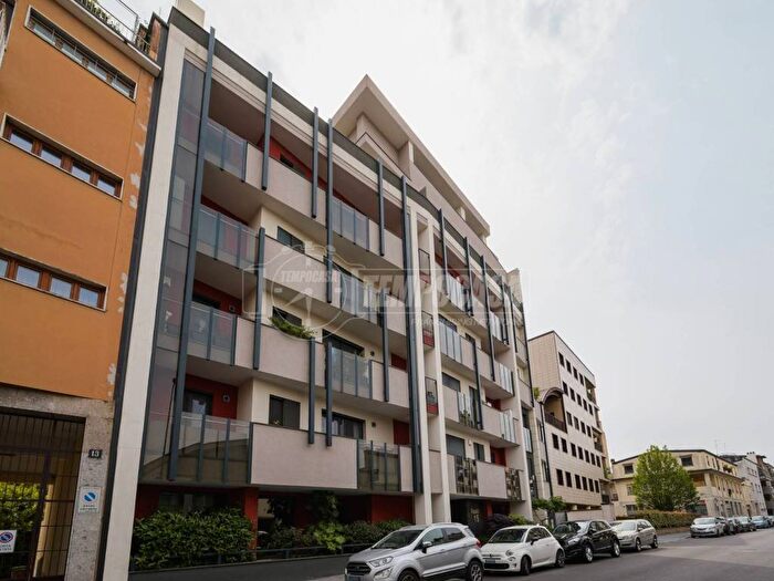 Appartamento bilocale in affitto in Via Rutilia, Ripamonti Fondazione Prada, Milano
