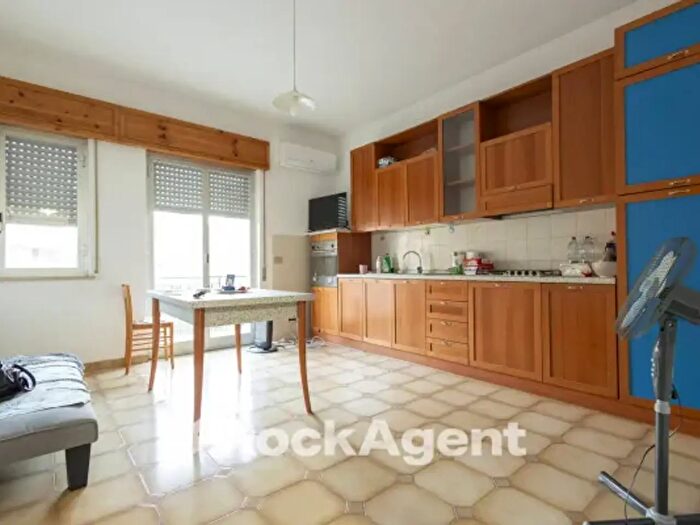 Appartamento con 5 locali in vendita in Via Pietro Nenni, Davoli