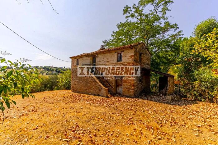 Casa trilocale in vendita in Morrovalle