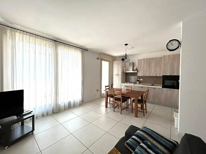 Appartamento trilocale in affitto in Via Pinelli, Padova