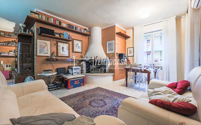 Appartamento con 5 locali in vendita in Via IV Novembre, Sasso Marconi