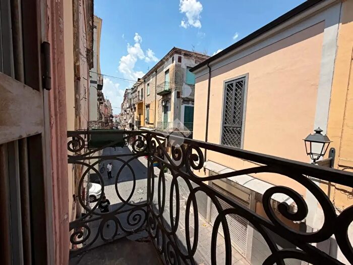 Appartamento con 5 locali in vendita in Via Roma, Acerra