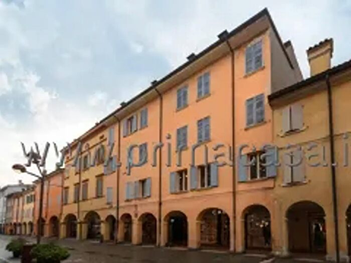 Appartamento trilocale in vendita in Corso Alberto Pio, Carpi
