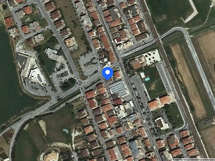 Appartamento con 6 locali in vendita in Via C Colombo Porto SantElpidio Fm Italia, Porto SantElpidio