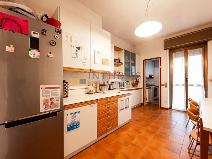 Appartamento trilocale in vendita in Viale Marelli, Sesto San Giovanni