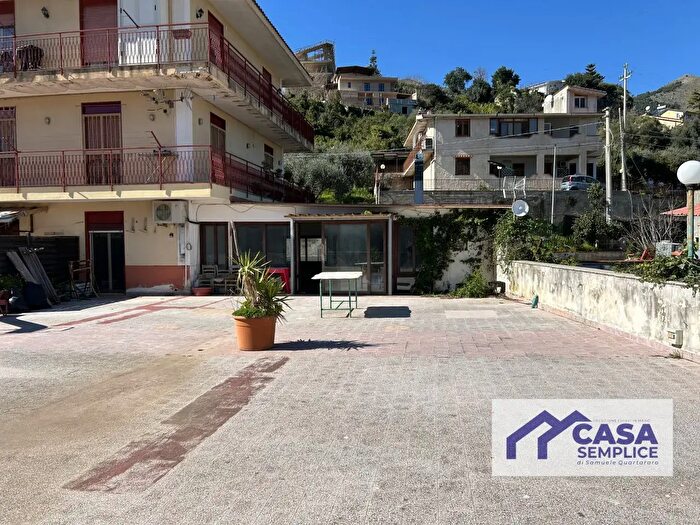 Appartamento trilocale in vendita in Via Linea Ferrata, Monreale