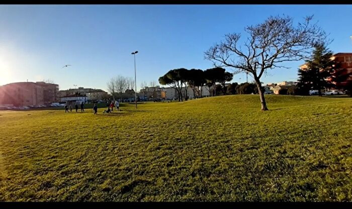 Appartamento con 5 locali in vendita in Livorno