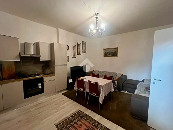 Appartamento bilocale in vendita in Piazza Papa Giovanni XXIII, Suisio