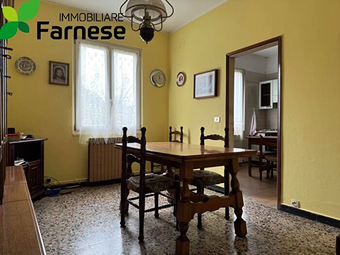 Appartamento con 7 locali in vendita in Gropparello EmiliaRomagna, Gropparello