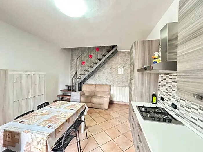 Appartamento quadrilocale in vendita in Novara