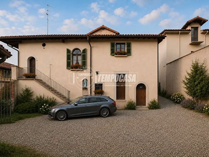 Casa con 11 locali in vendita in Via Ermigli, Trezzo Sull'Adda