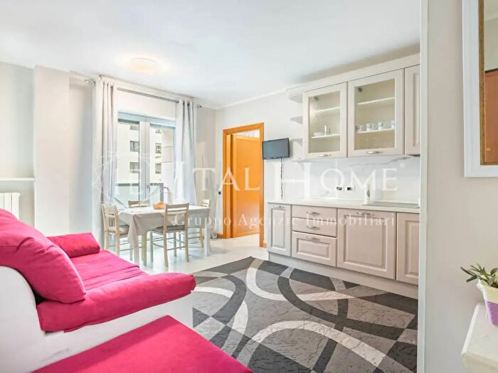 Appartamento bilocale in vendita in Via Clementina, Bergamo