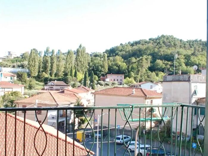 Appartamento bilocale in vendita in Via Termo, Vezzano Ligure