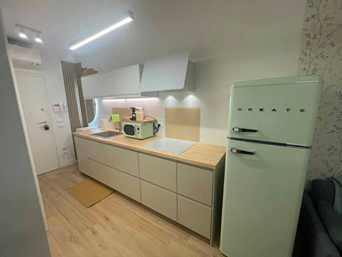 Appartamento monolocale in affitto in Via Mascarella, Irnerio, Bologna