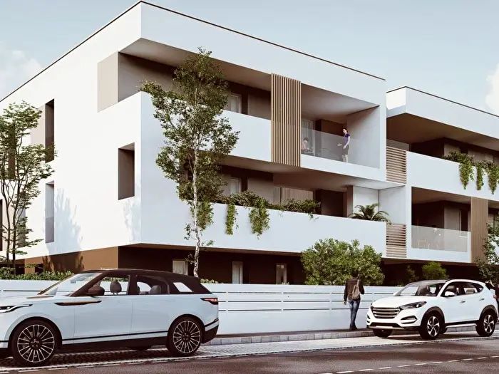 Appartamento quadrilocale in vendita in Via R Schuman, Centro, Rubano