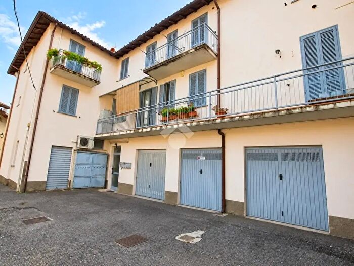 Appartamento monolocale in vendita in Via Vittorio Veneto, La Valletta Brianza