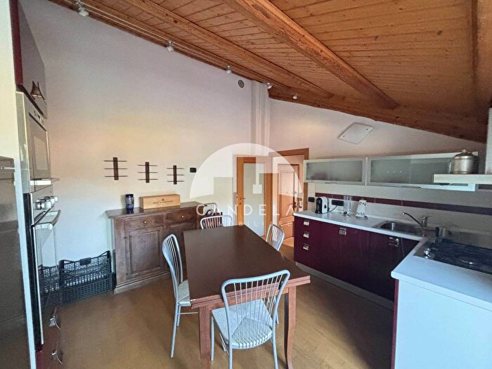 Casa trilocale in affitto in Via Pietro Nallino, Borgato Collina San Lorenzo, Mondovì