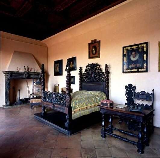 Casa con 6 locali in vendita in Quattro Castella