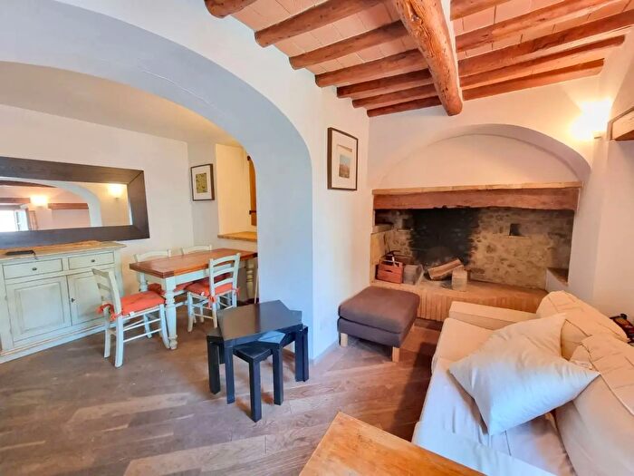 Appartamento trilocale in vendita in Lucignano, Montespertoli