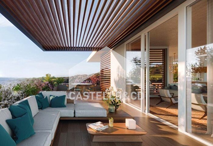 Appartamento trilocale in vendita in Via G Rovetta, Padenghe Sul Garda