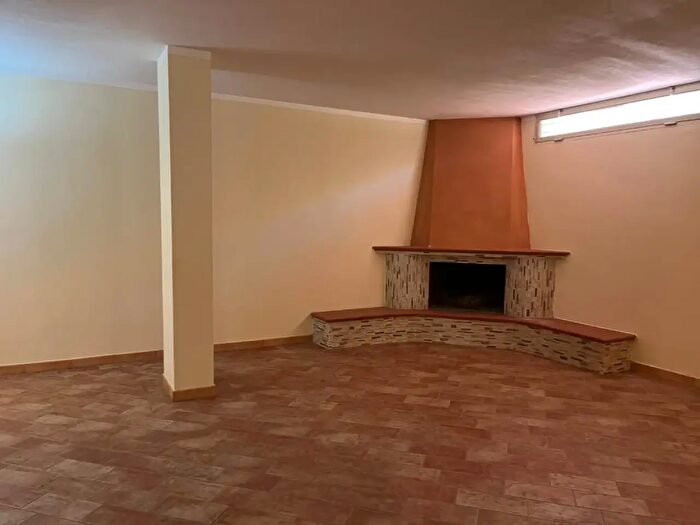 Casa con 7 locali in vendita in San Giuliano Terme