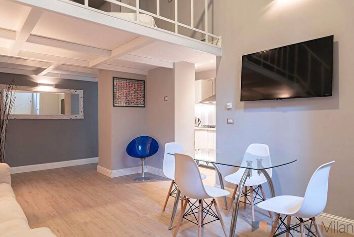 Appartamento quadrilocale in affitto in Via Guido Cavalcanti, Pasteur, Milano