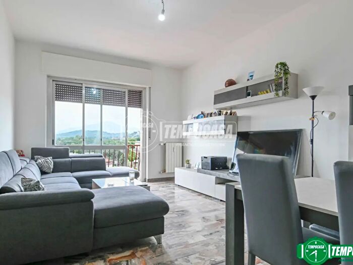 Appartamento trilocale in vendita in Via Gianbattista Moroni, Bergamo