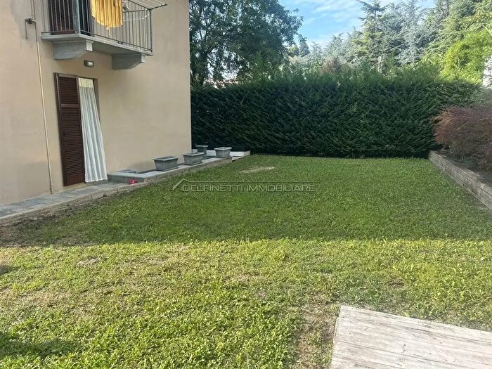 Appartamento con 5 locali in vendita in Via Madonnina, Diano DAlba