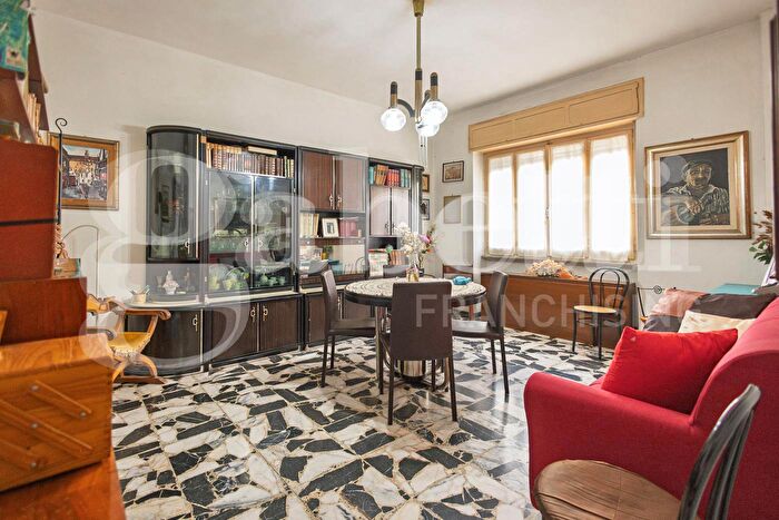 Appartamento quadrilocale in vendita in Via Giorgio Asproni Sn, Cagliari