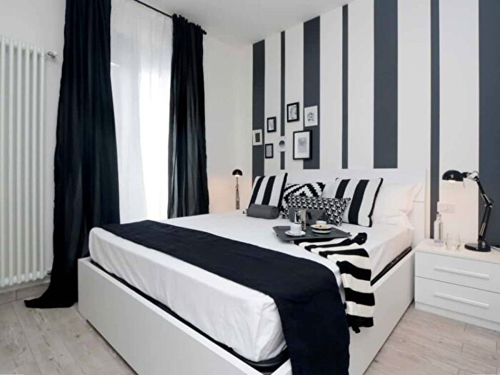 Appartamento bilocale in affitto in Via Luigi Pasteur, Pasteur, Milano