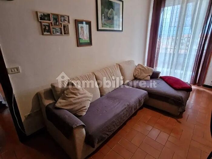 Appartamento quadrilocale in affitto in Carrara