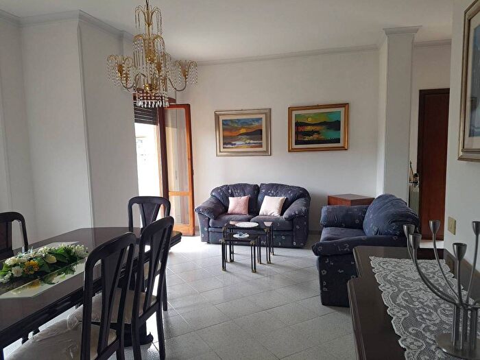 Appartamento quadrilocale in affitto in Via Angelo Arpe, Acilia, Roma