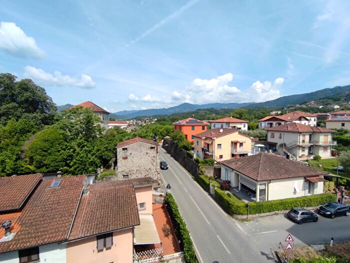 Appartamento quadrilocale in vendita in Bolano