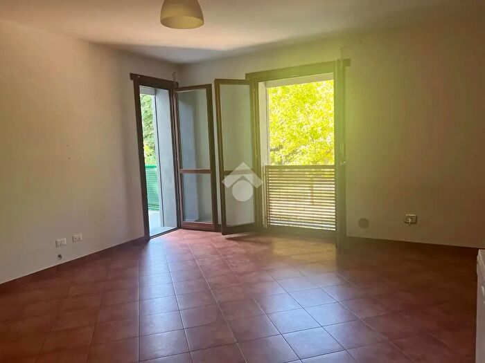 Appartamento trilocale in vendita in Via Roma, Scandiano