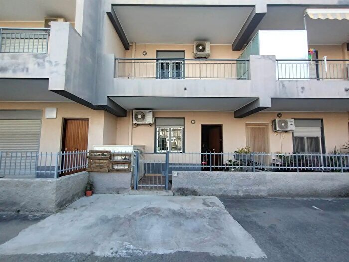 Appartamento trilocale in vendita in Vivaldi, Villafranca Tirrena