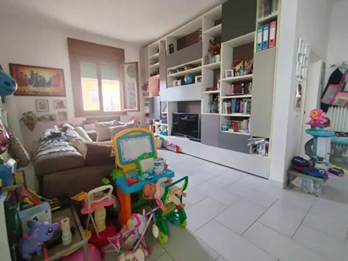 Casa con 6 locali in vendita in Alfonsine