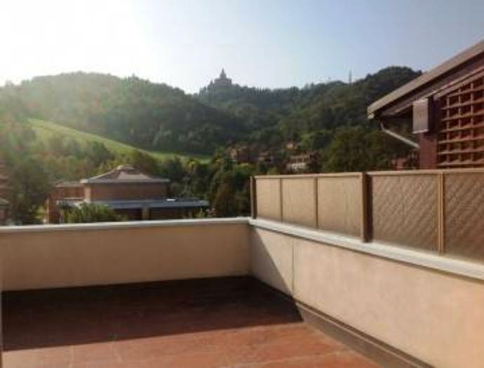 Appartamento trilocale in affitto in Saragozza fuori Porta, Bologna