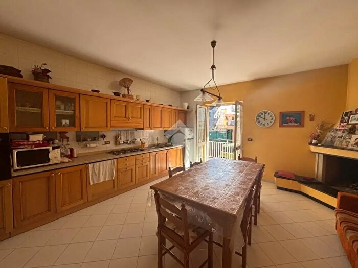 Appartamento trilocale in affitto in Via Marano Pianura, Marano Di Napoli