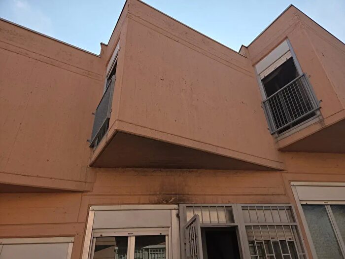 Casa quadrilocale in vendita in Via Francobernardoni, Zola Predosa