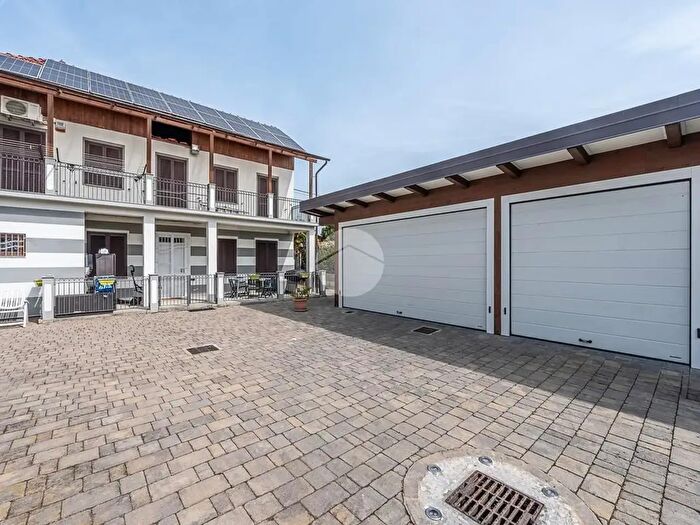 Casa trilocale in vendita in Via Gamberi, San Francesco Al Campo