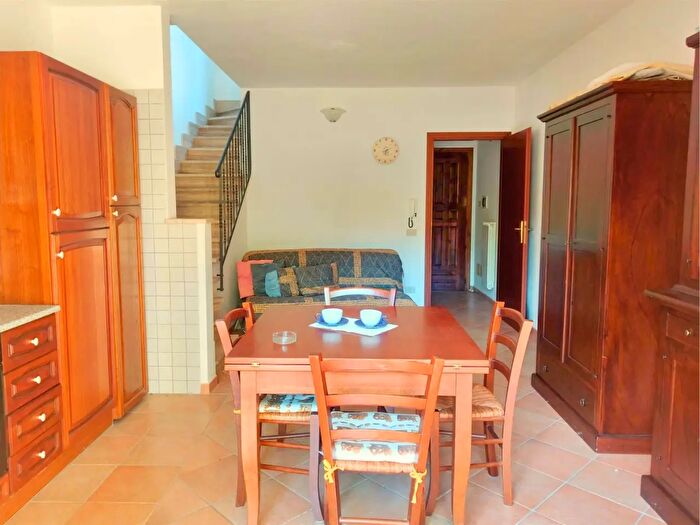 Appartamento quadrilocale in vendita in Via San Filippo, Castiglione D'Orcia