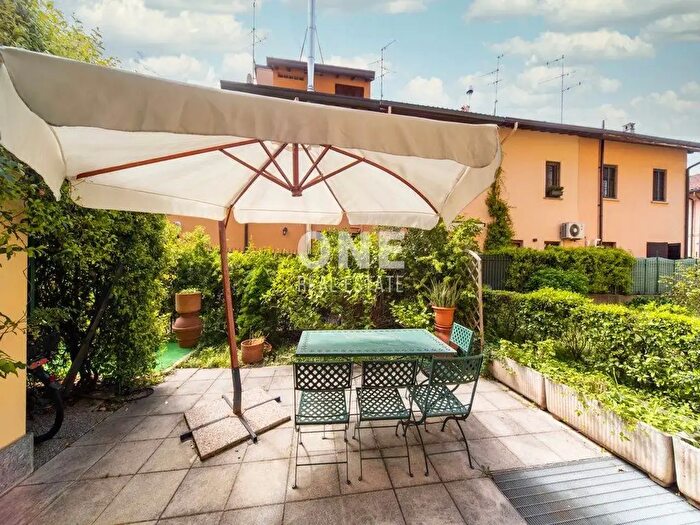 Appartamento bilocale in affitto in Via Paganini, Monza