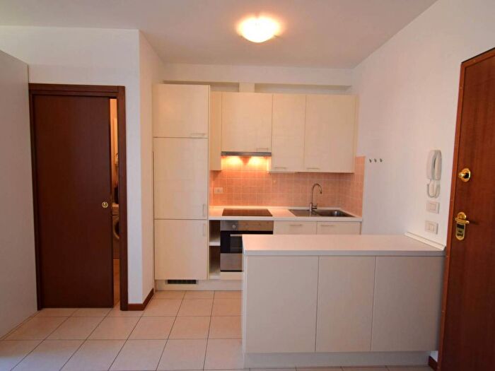 Appartamento monolocale in affitto in Via Louis Pasteur, Campus Gaione, Parma