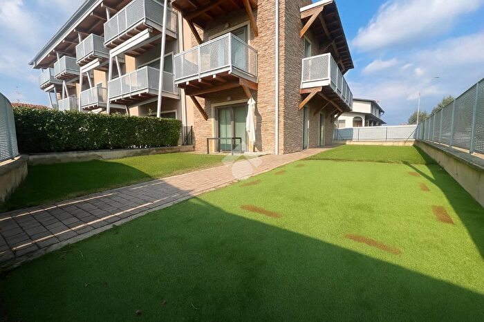 Appartamento bilocale in vendita in Via Teresio Olivelli, Flero