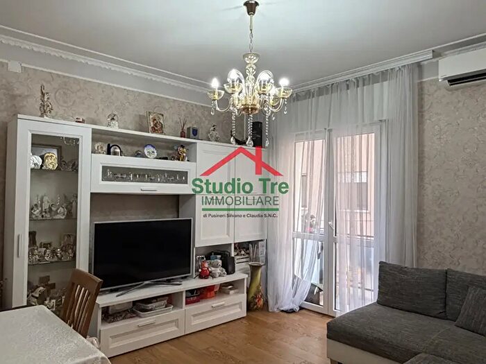 Appartamento quadrilocale in vendita in Via Montenero, Venezia