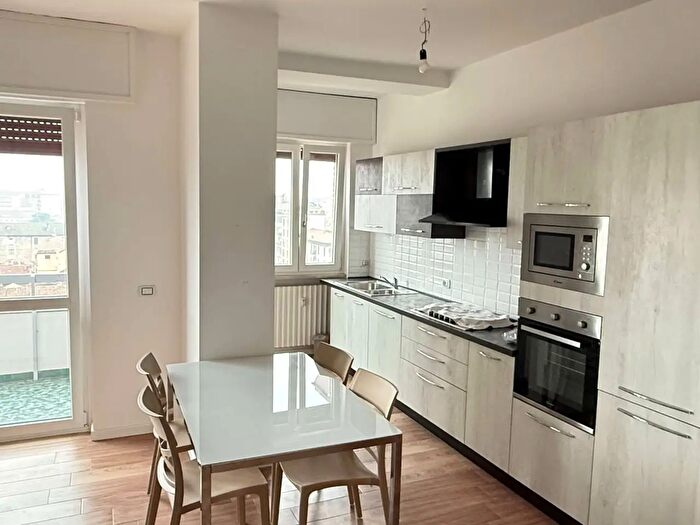 Appartamento bilocale in affitto in Via Castellini, Melegnano