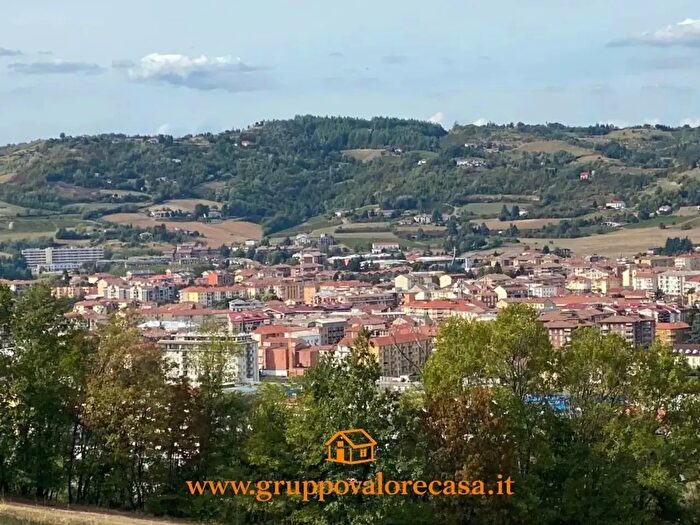 Appartamento trilocale in vendita in Acqui Terme