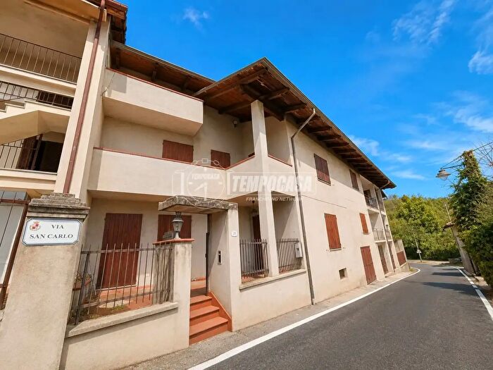 Appartamento con 5 locali in vendita in Via San Carlo, Borgiallo